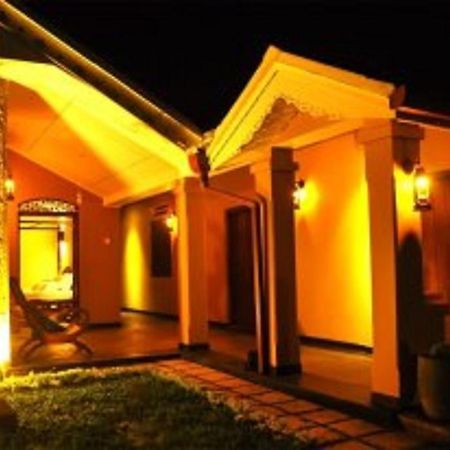 Hewittes Cottage Weligama Bagian luar foto